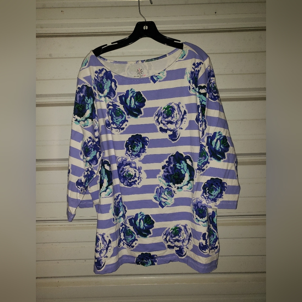 3X Plus Size Floral Spring top shirt comfy soft Isaac Mizrahi